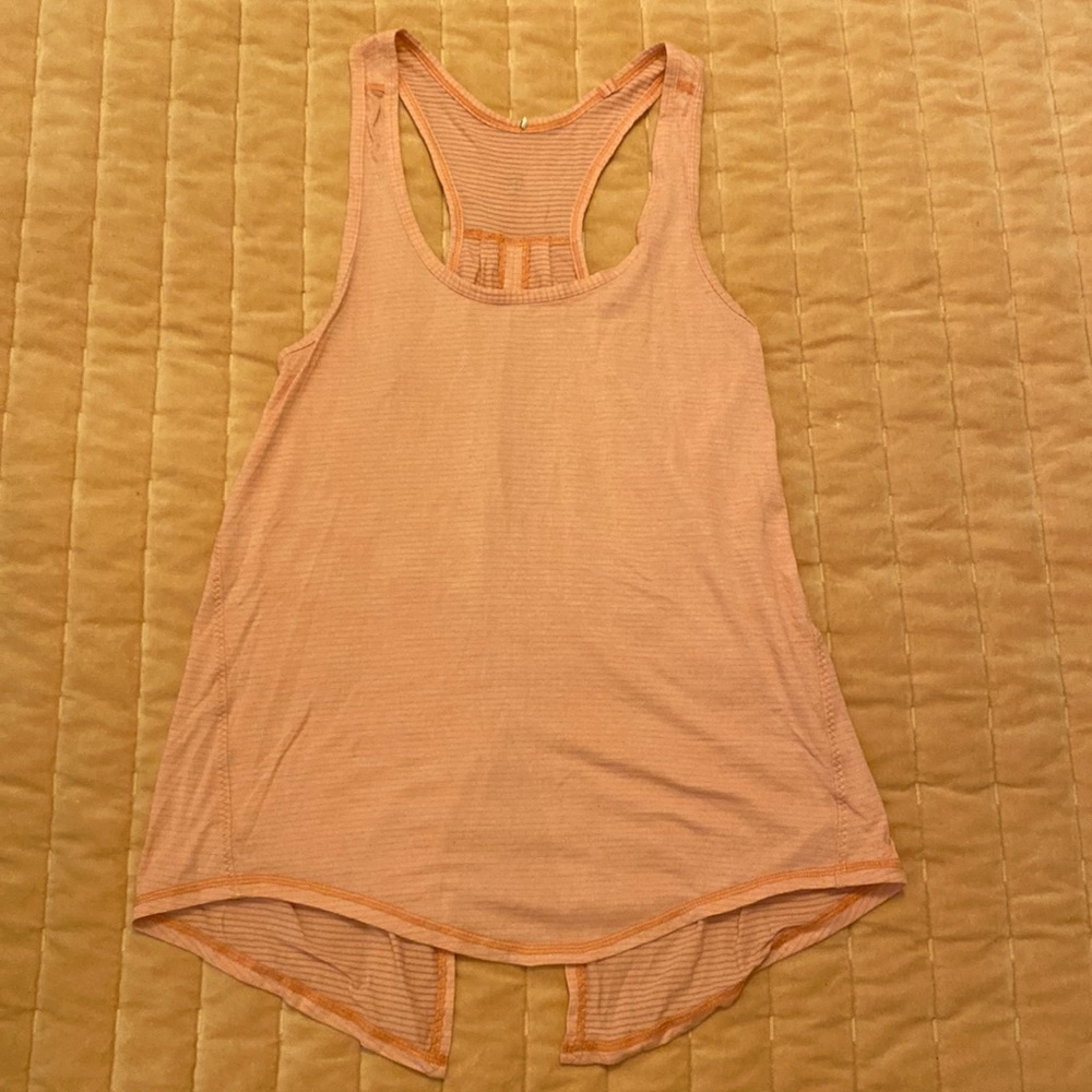 Lululemon tank